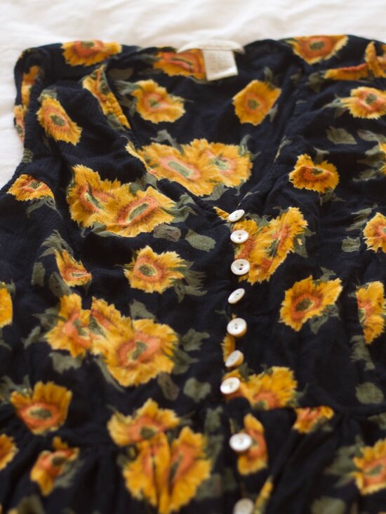 Vintage 90’s Sleeveless Sunflower Midi Dress - Picture 5 of 6